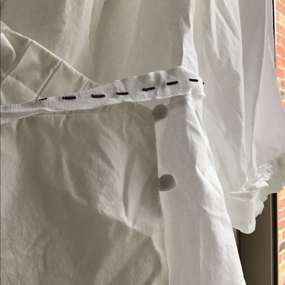 Wrap around blouse NWT - Picture 13 of 16